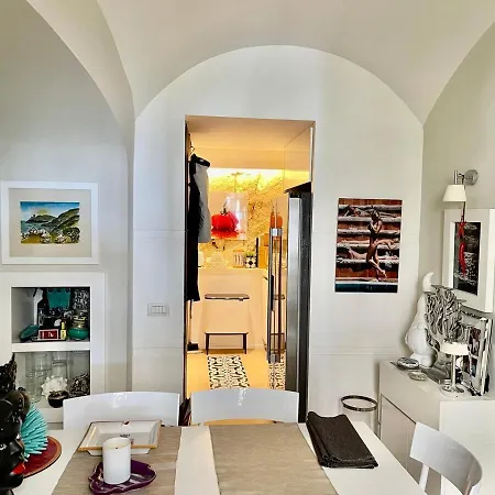 Capri Terrace Suite 1 * 卡普里